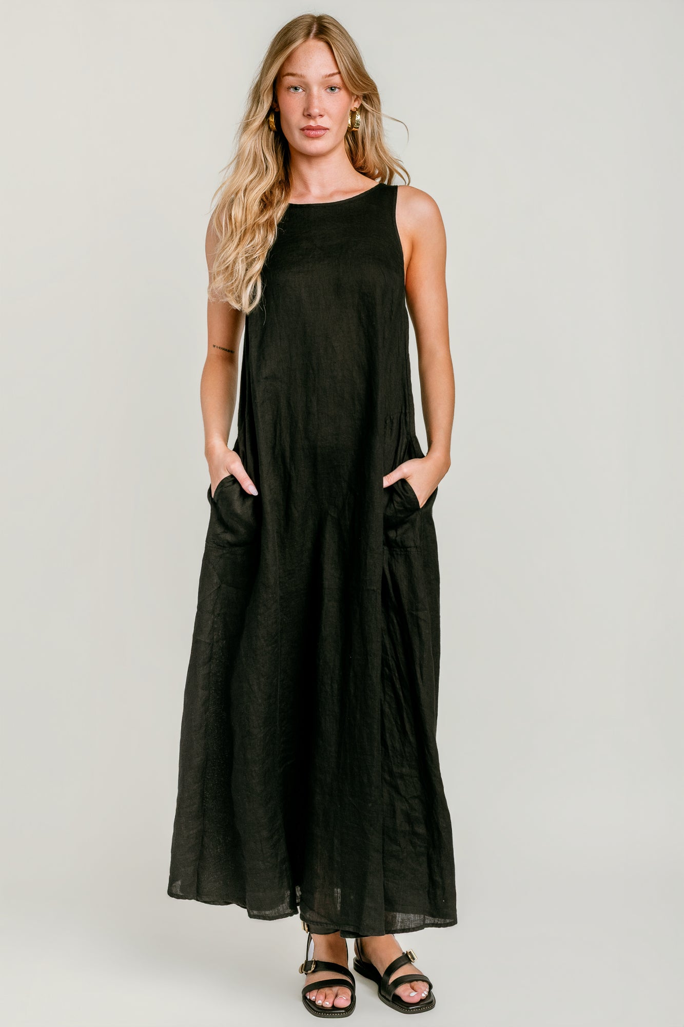 linen tank dress maxi Reta Beaded wedding dress * Model ( 57 Solid Zippered Front Sleeveless Size:US2 (IT38)