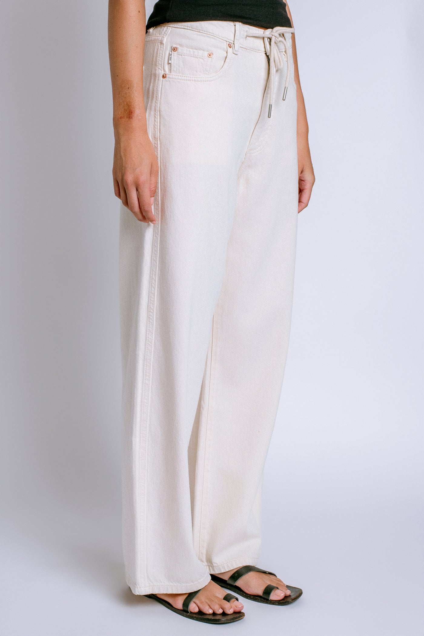 DL1961 Taylor Barrel Ultra High Rise