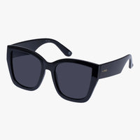 AIRE Haedus in Black