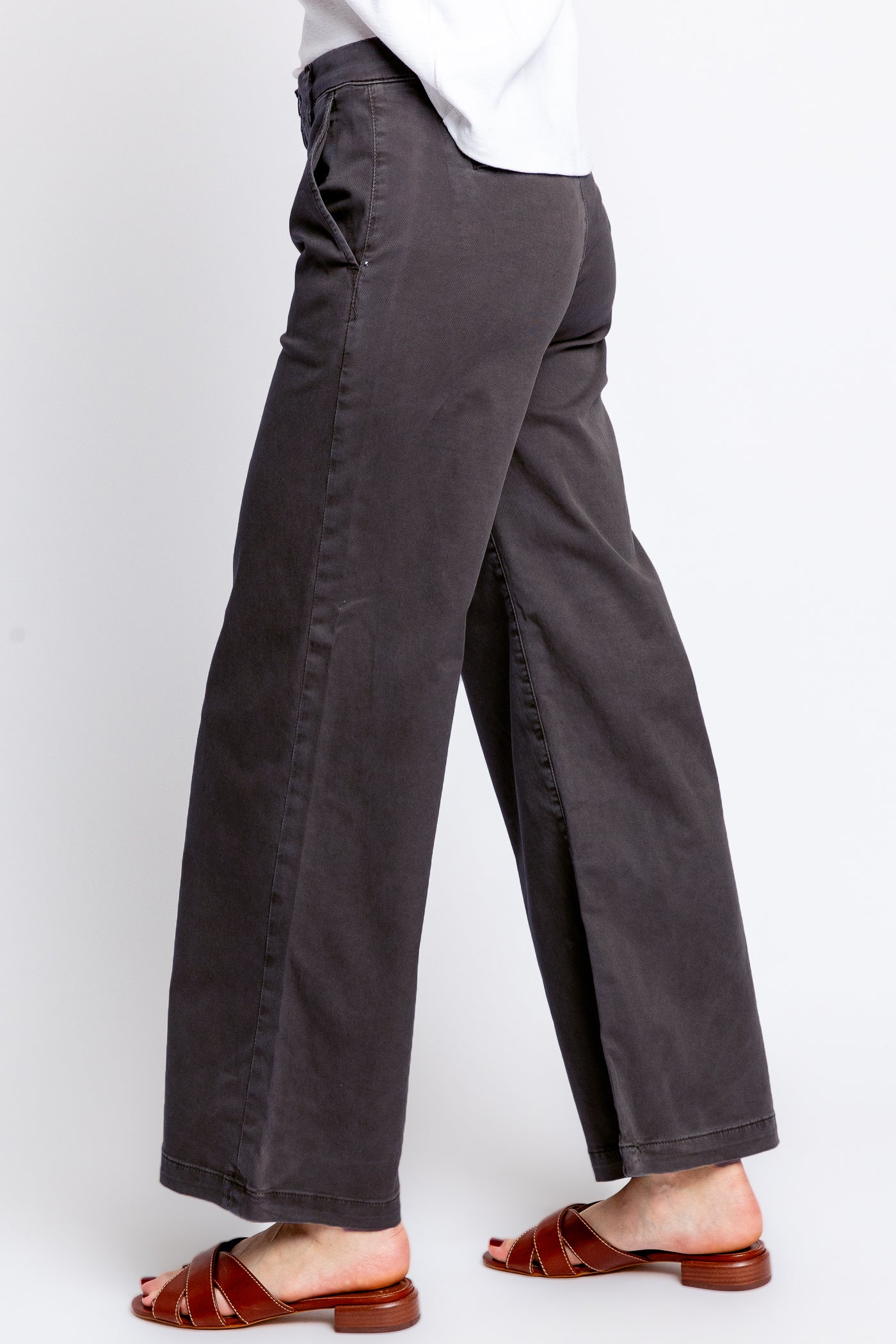 AG Jeans Caden Wide Leg