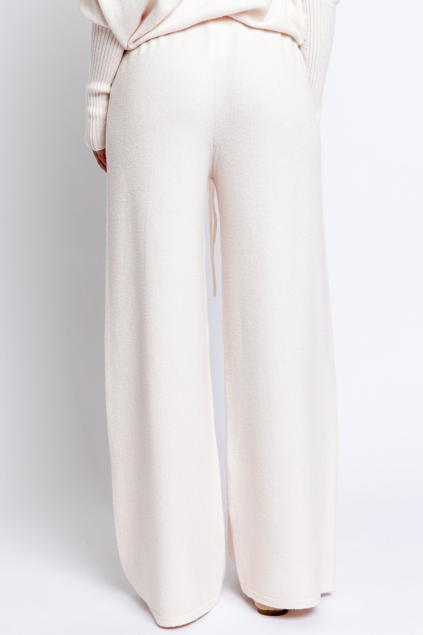 Milio Milano Italian Lightweight Knit Drawstring Pant
