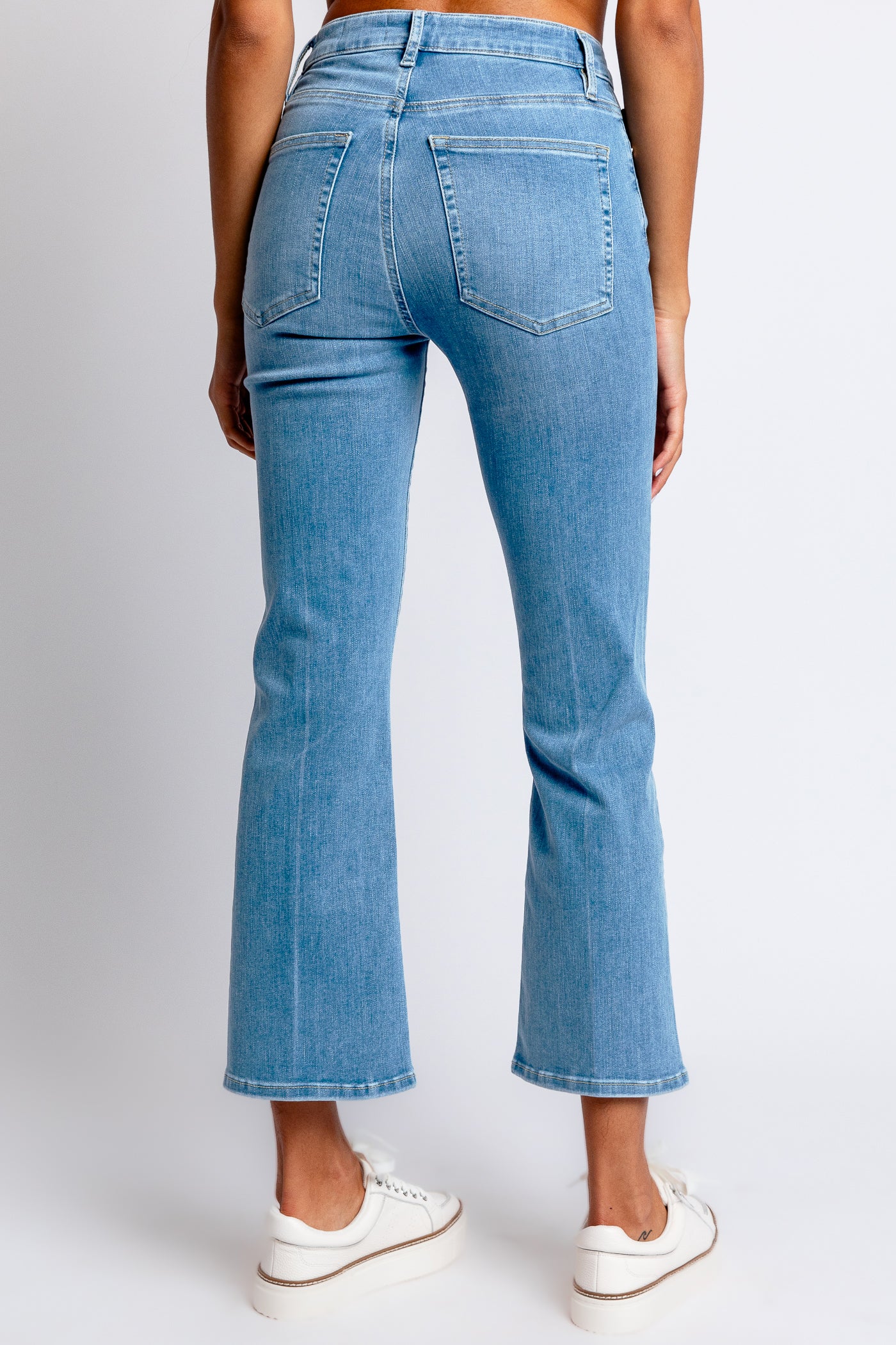 FRAME Le Crop Mini Boot