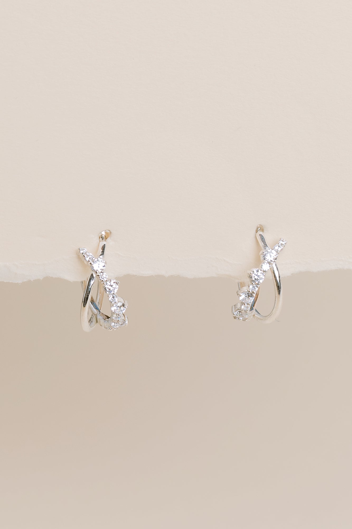Clustered Wave Hoops
