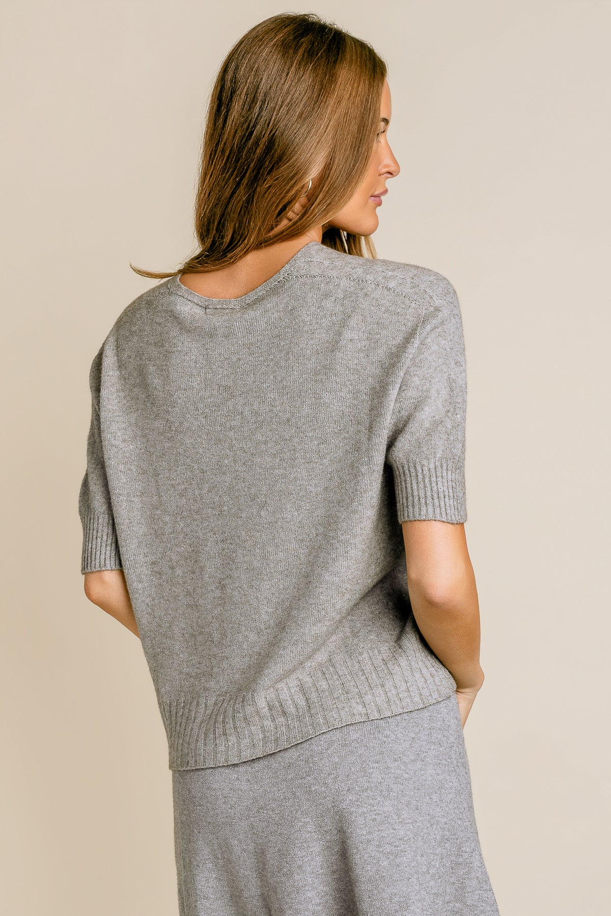 V-Neck Sweater Light Knit Top