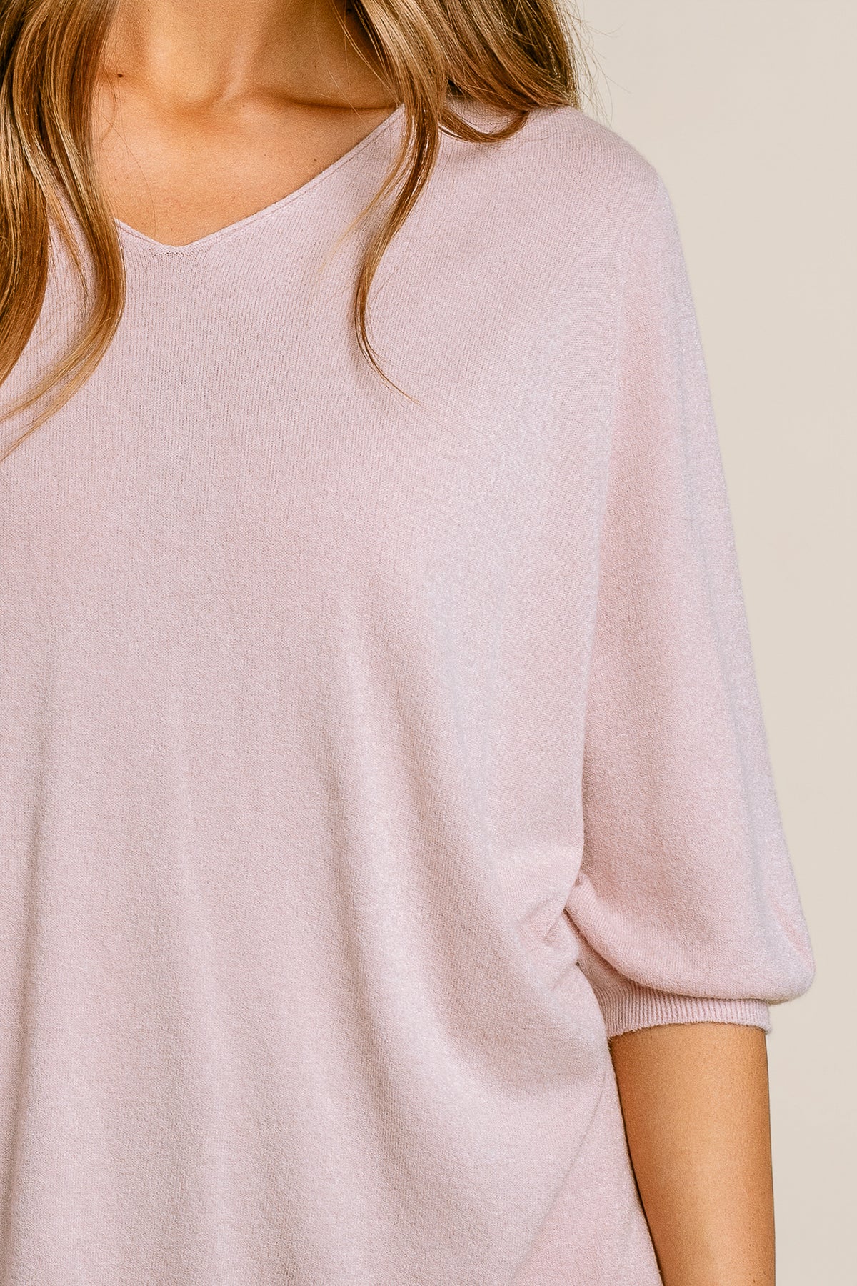Ribbed Cuff V-Neck Knit Top