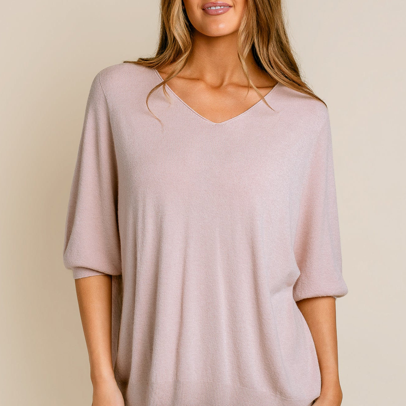 Ribbed Cuff V-Neck Knit Top