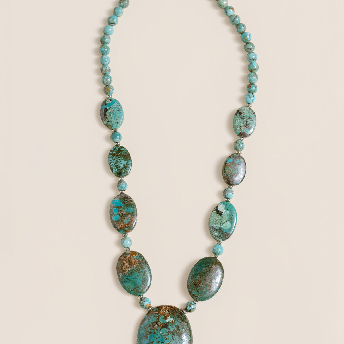 Lisa Marie Jewelry Turquoise Short Necklace