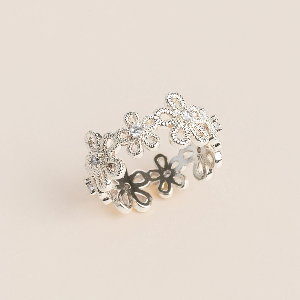 Silver Dainty Flower Band