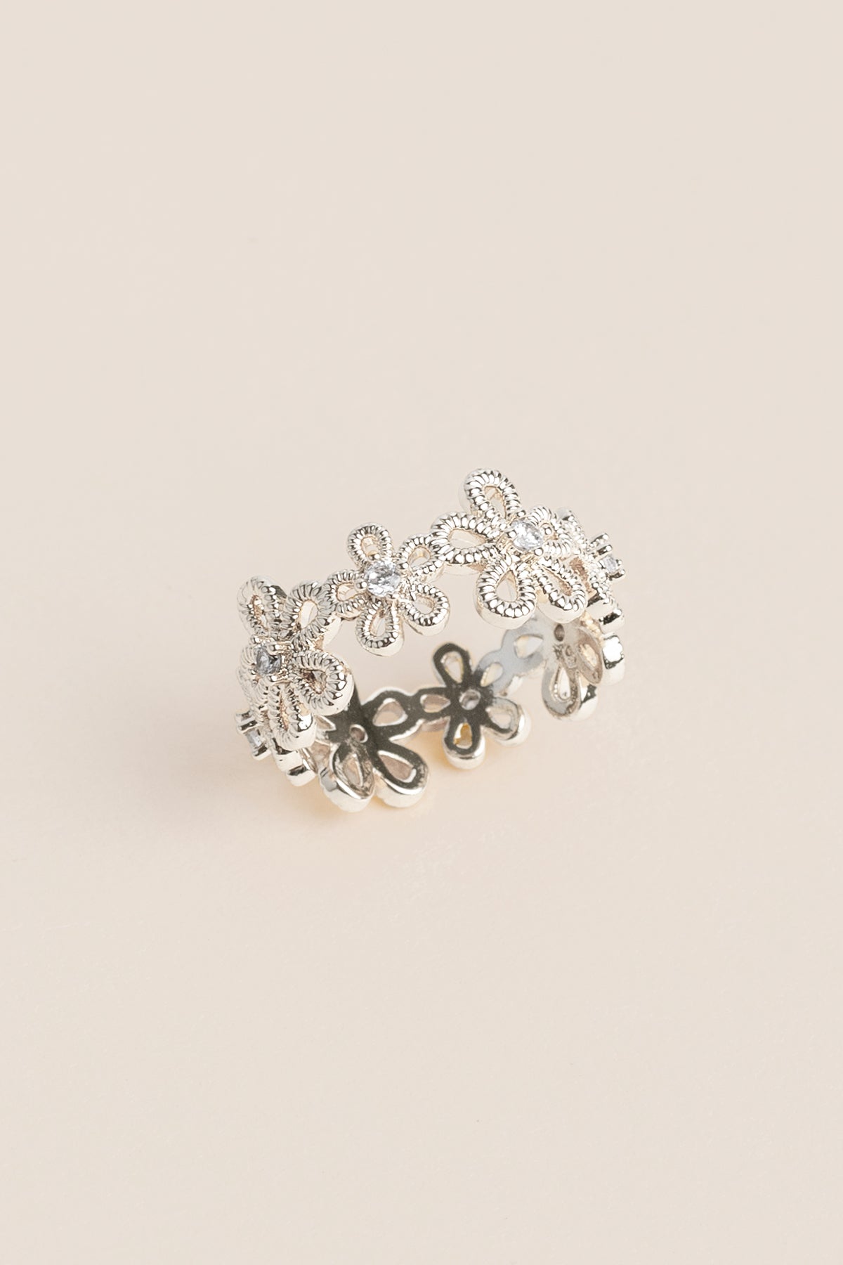 Silver Dainty Flower Band