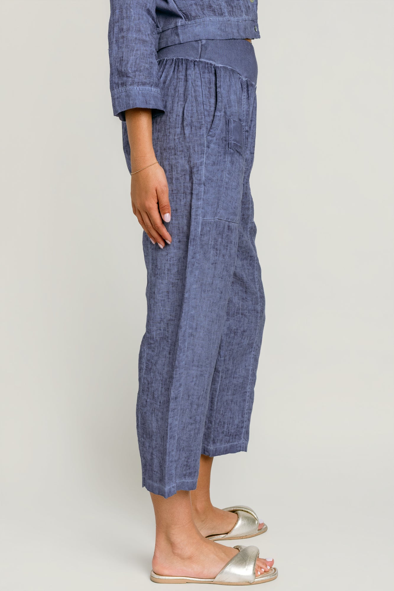 Magic Linen Capri