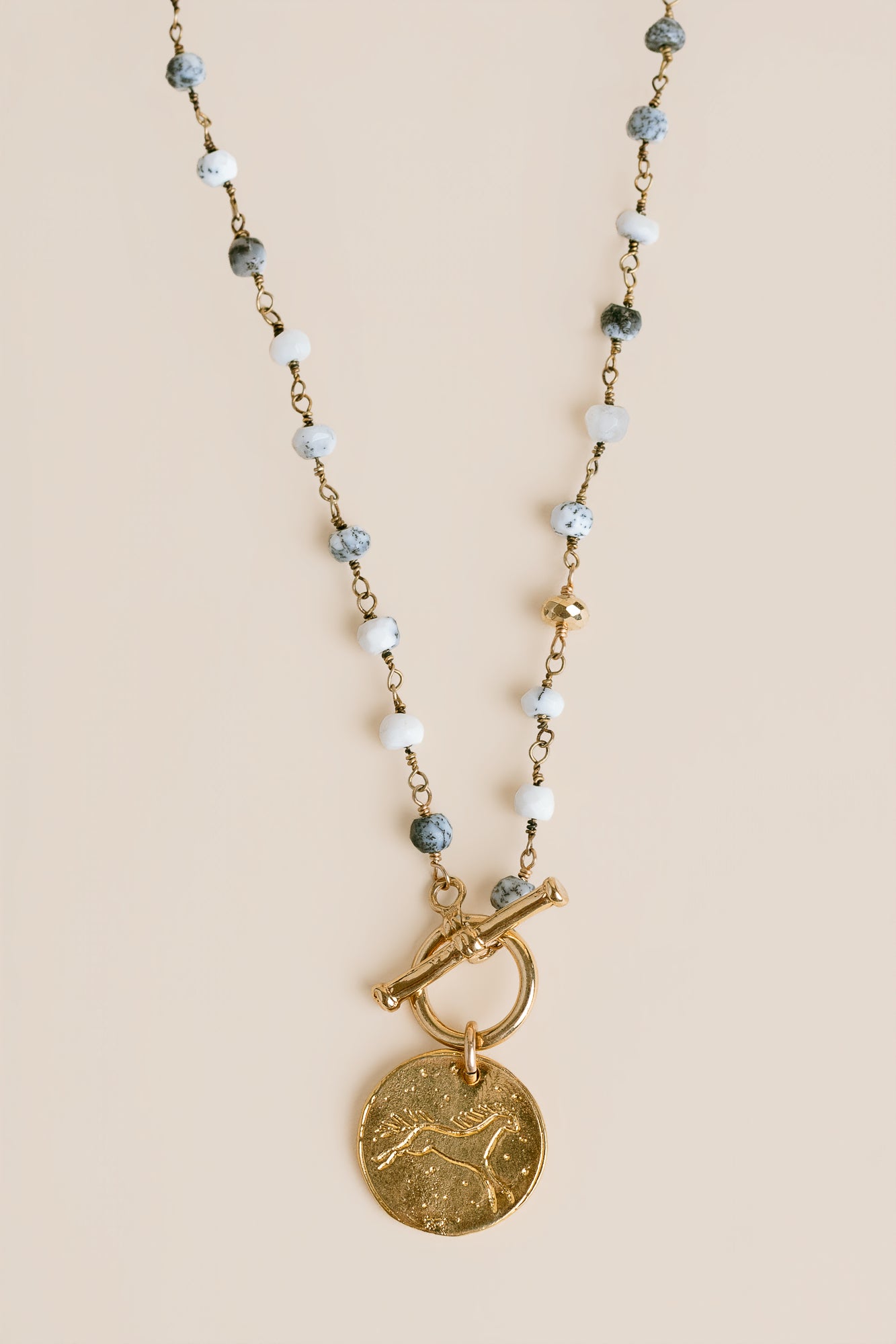 Agate & Horse Pendant Toggle Necklace