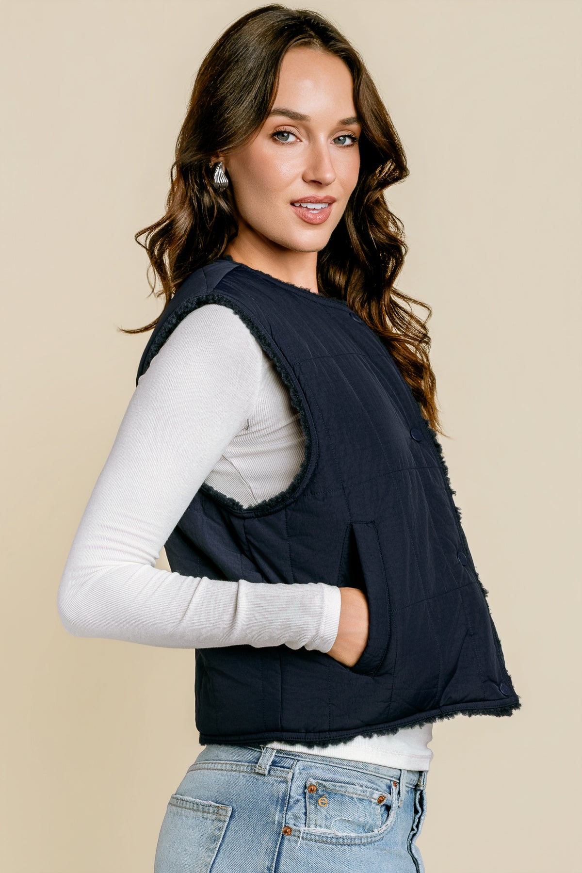Onyx Reversible Vest