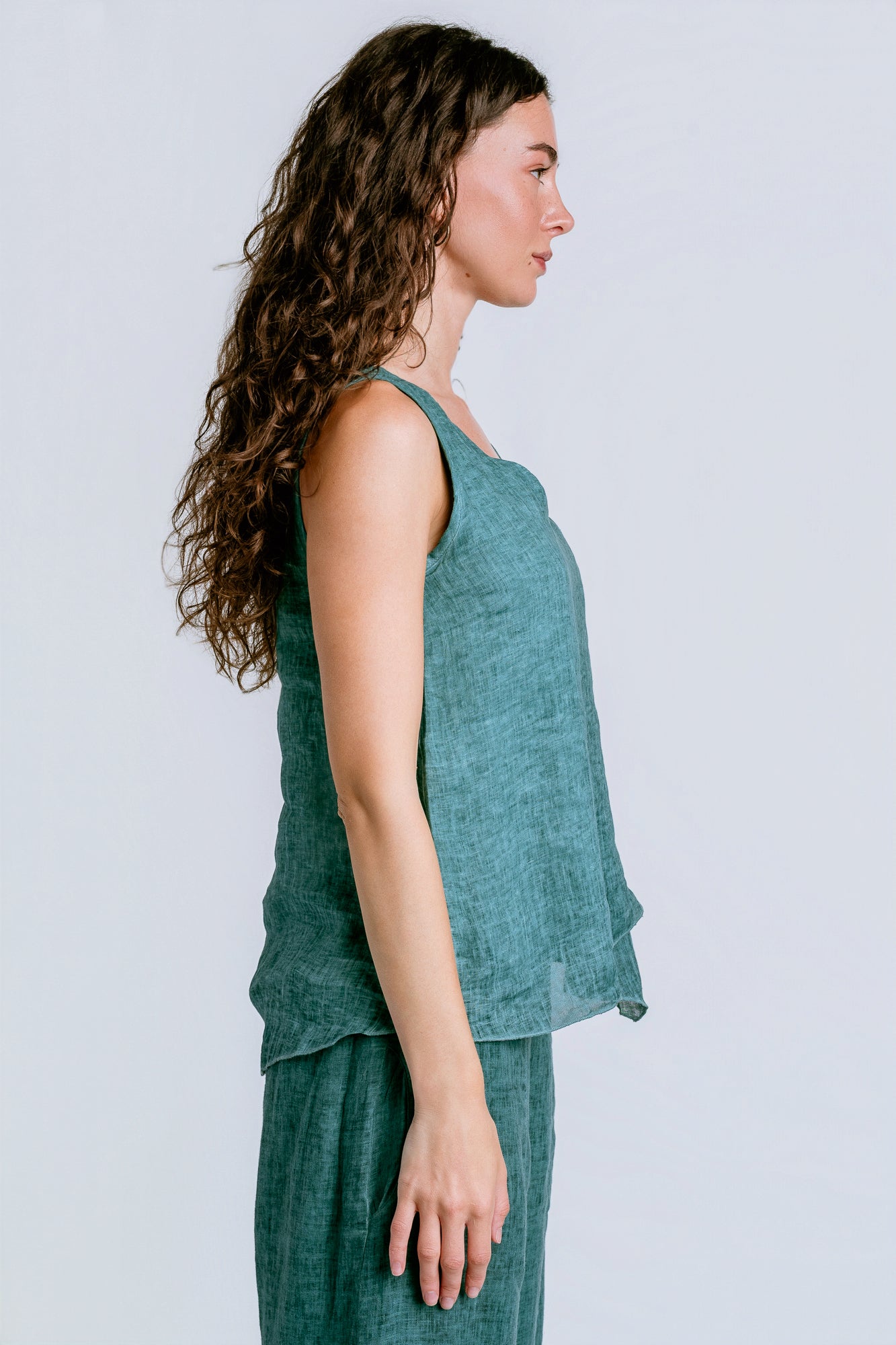 Inizio Linen Handkerchief Hem Tank