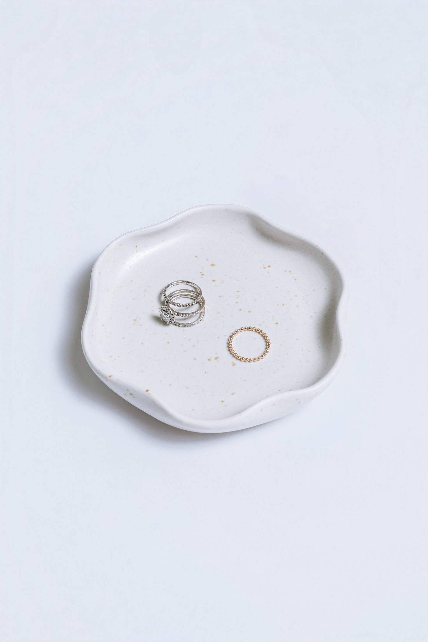 Village Thrive Wabi Ceramic Flora Catch All