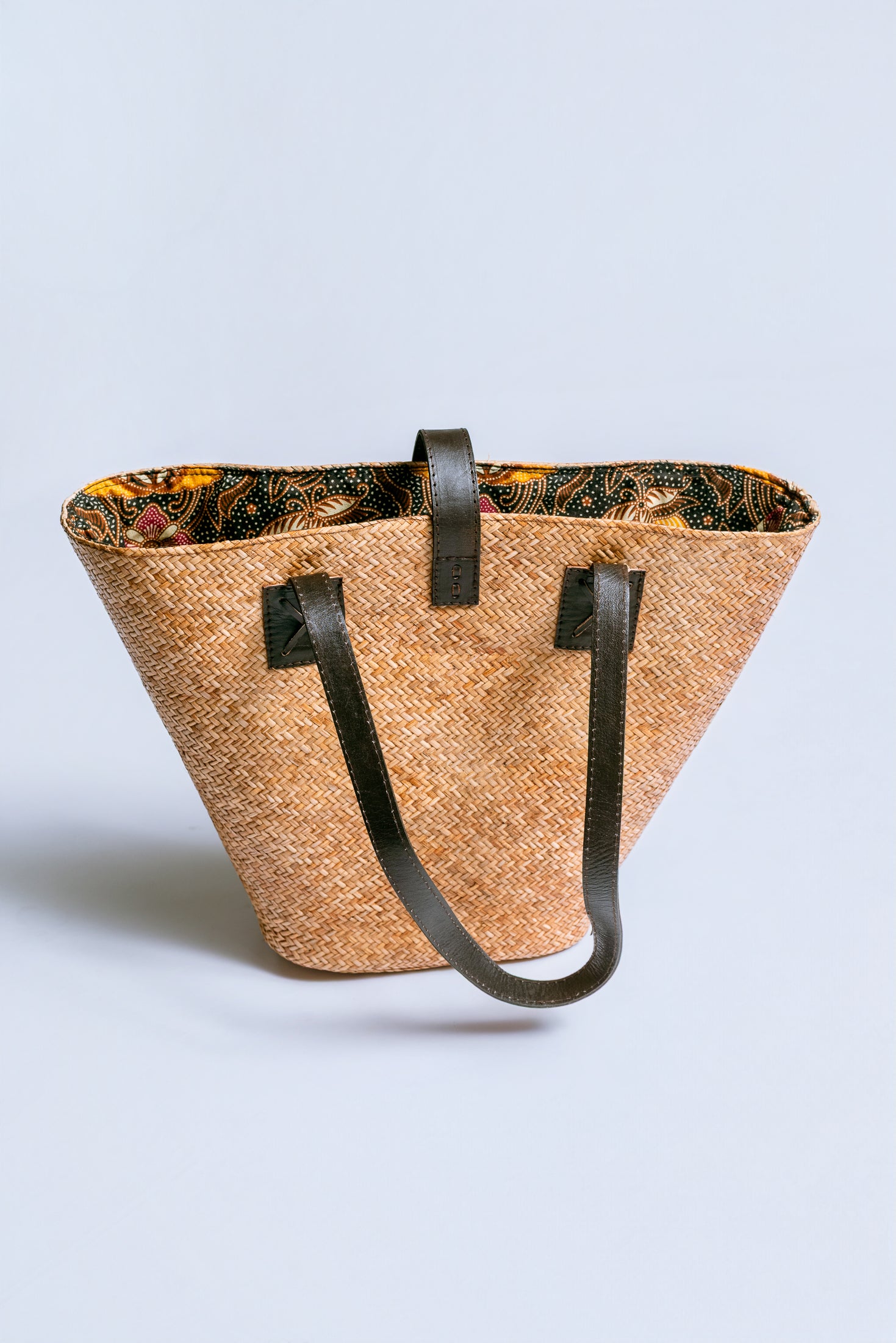 Rattan & Leather Beach Basket Tote