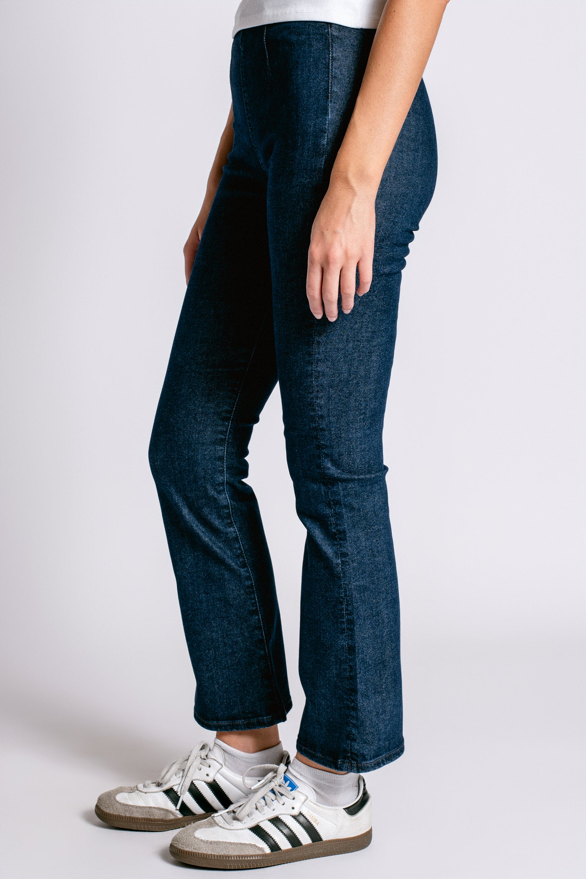 AG Jeans Farrah Boot Crop Pull-On