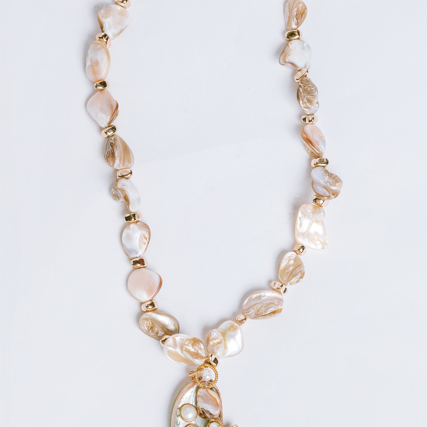 Sherwood Bridge Diamonds Chunky Abalone Necklace