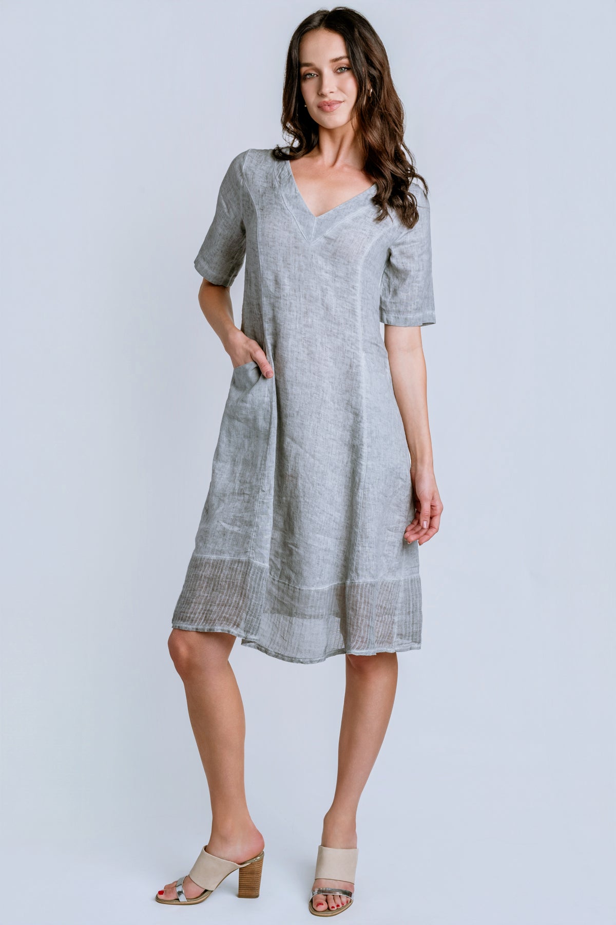 Inizio Linen V-Neck Dress