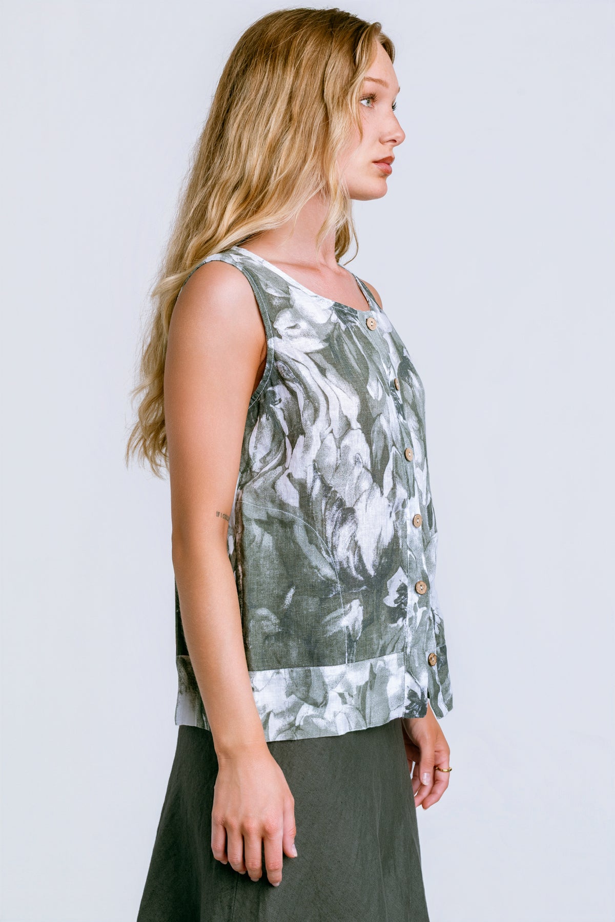 Inizio Linen Button Front Tank