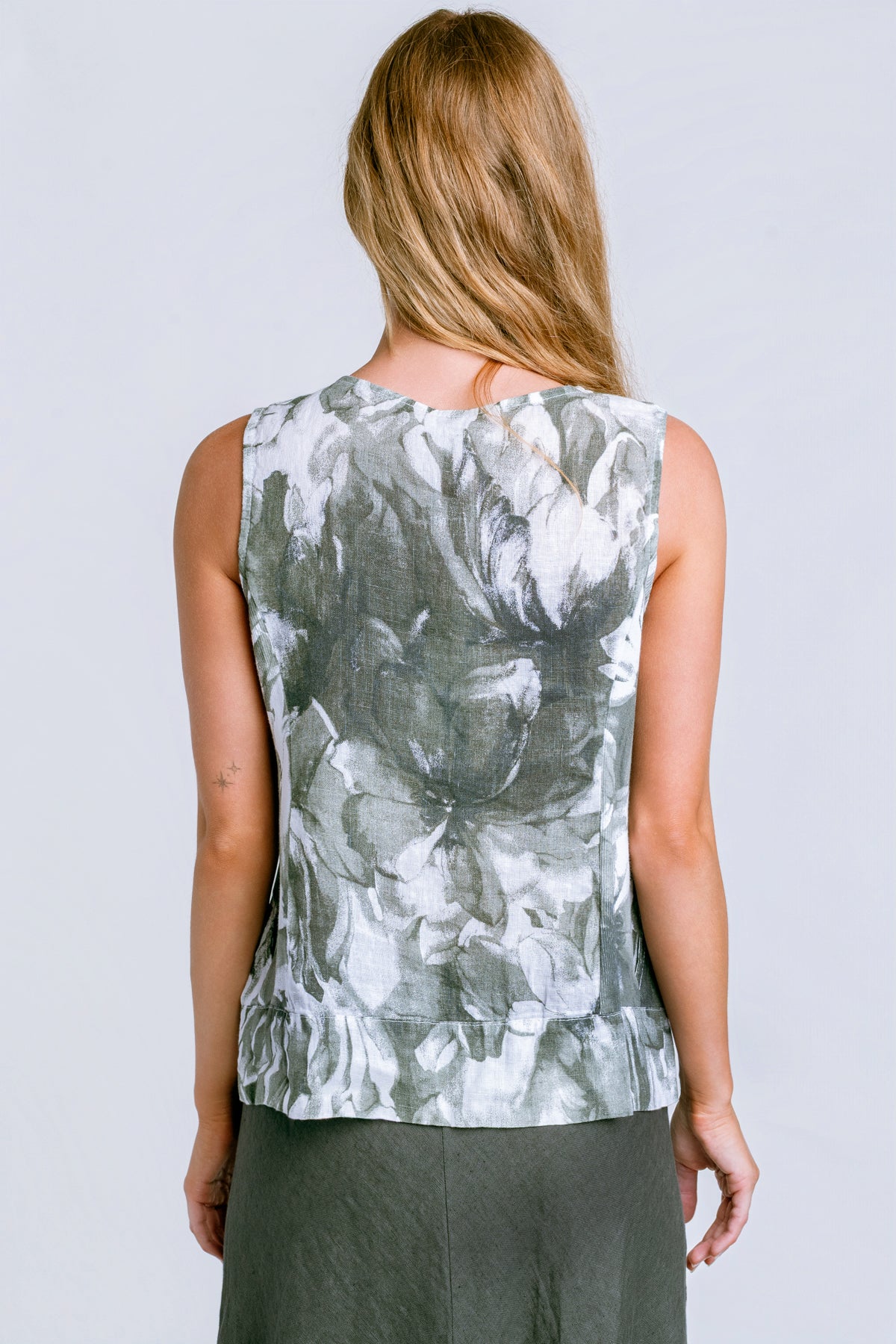 Inizio Linen Button Front Tank