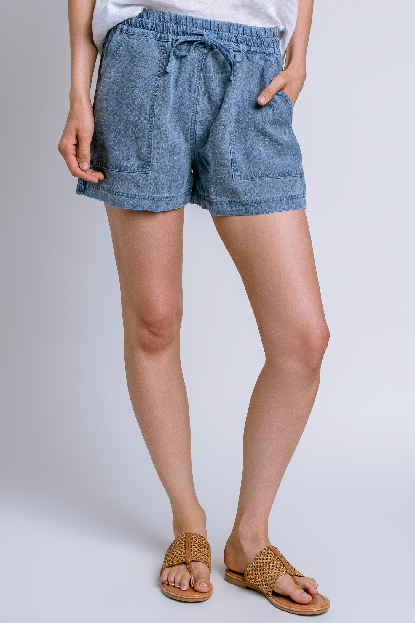 Velvet Sutton Linen Short