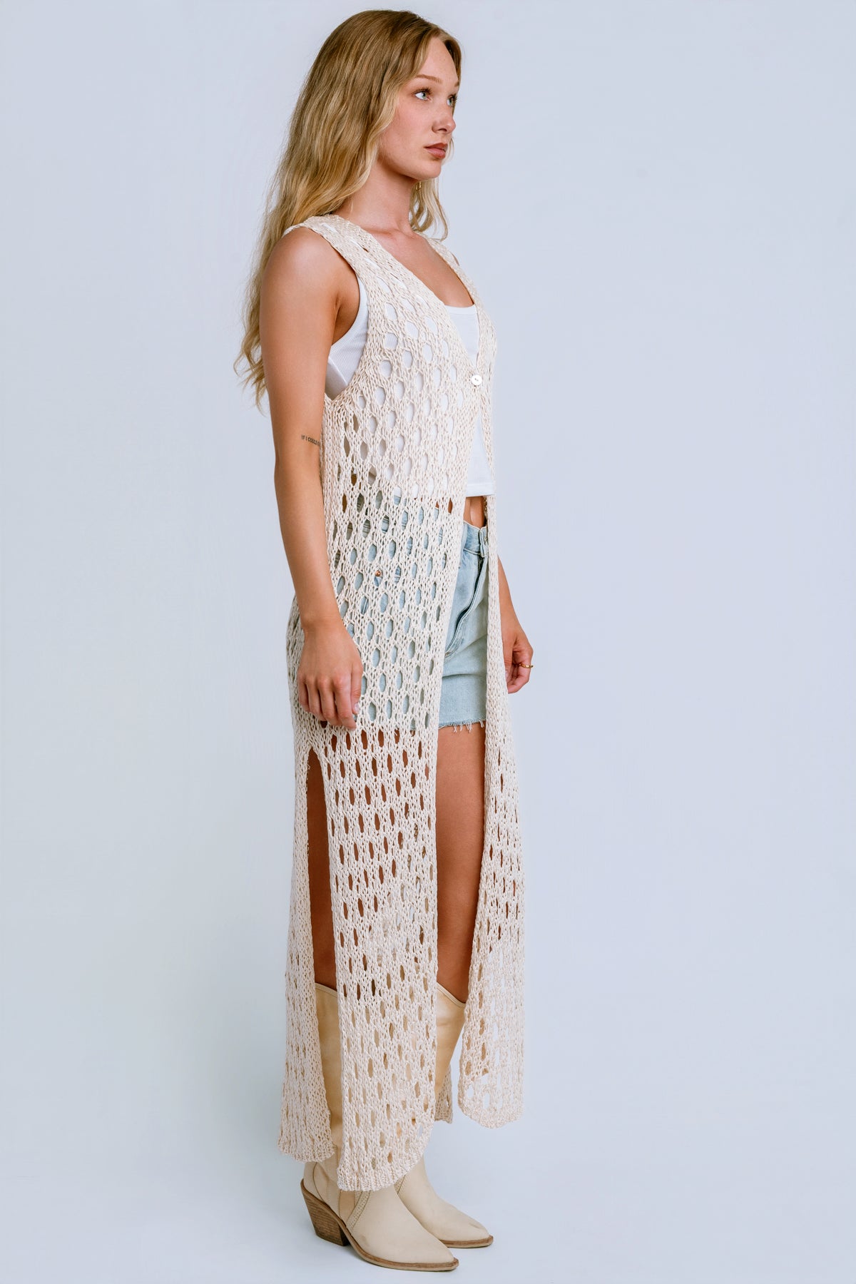 Milio Milano Crochet Sleeveless Button Cardigan