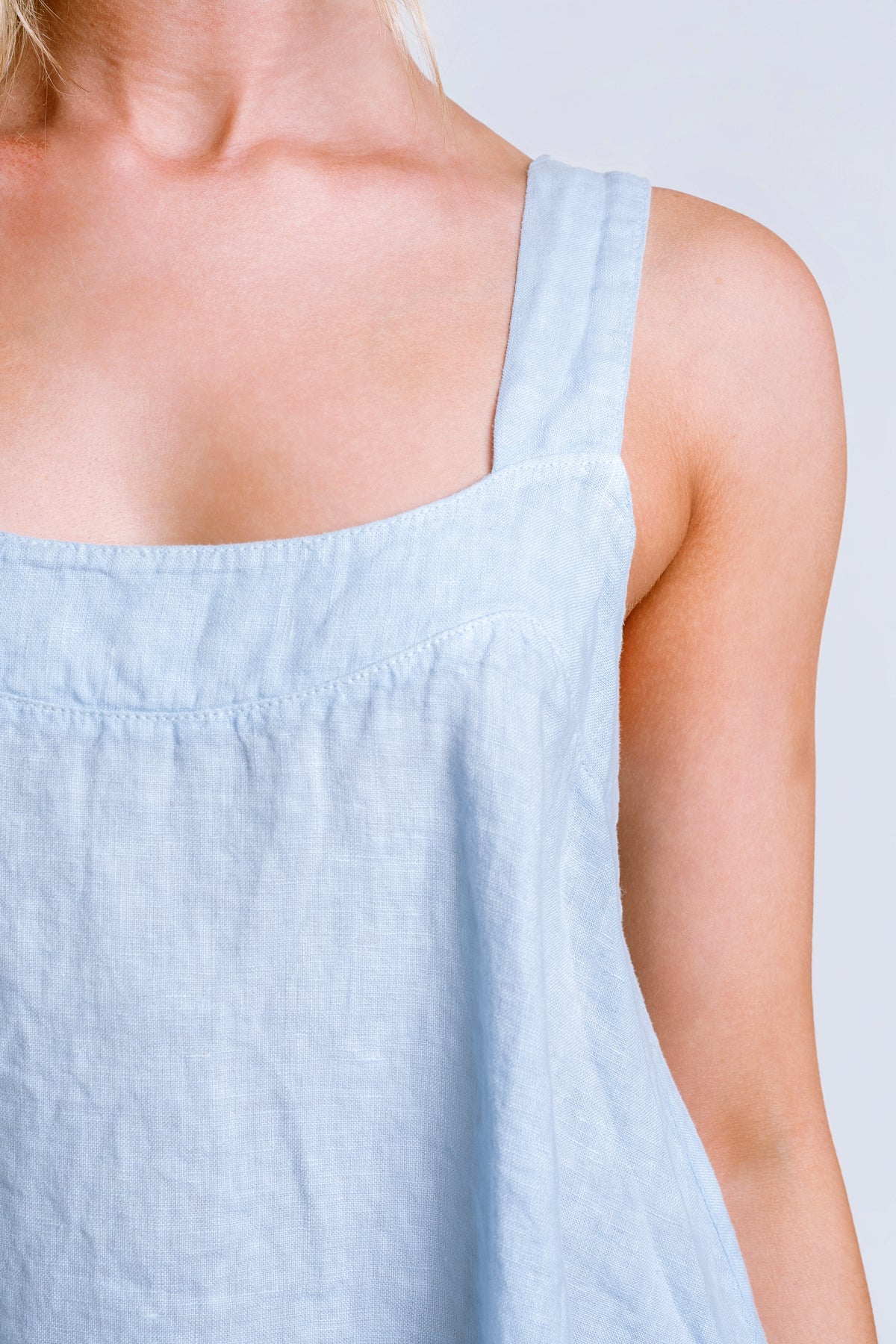 Milio Milano Wide Strap Linen Tank