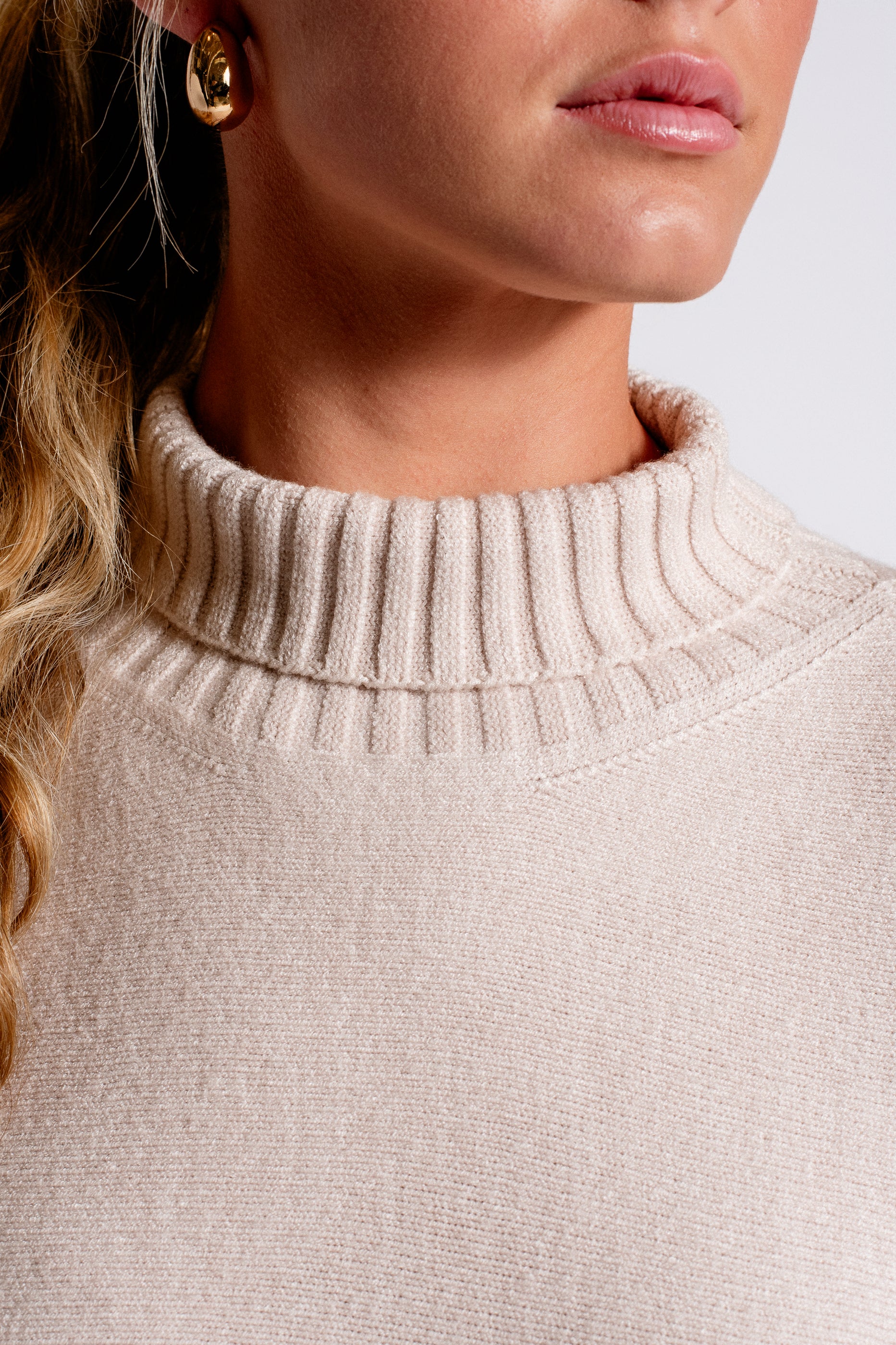 Milio Milano Rib Contrast Turtleneck Top