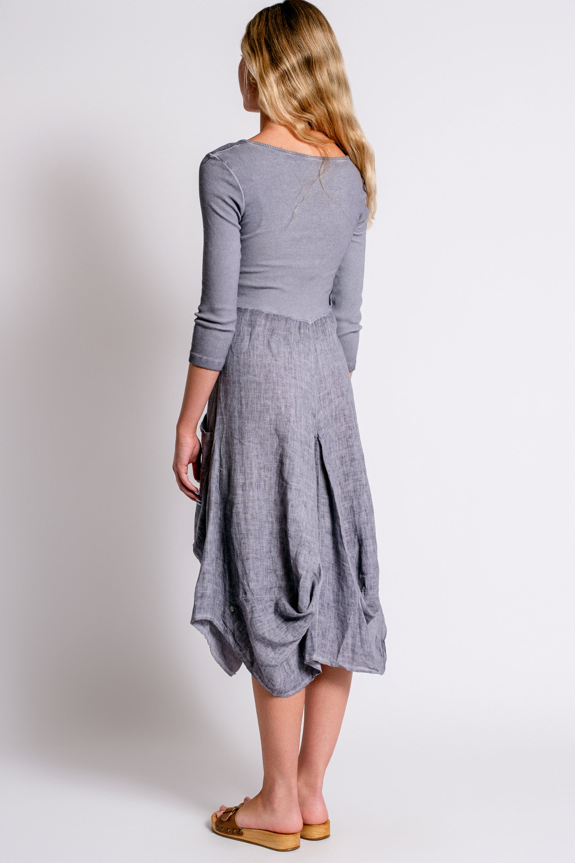 Inizio 3/4 Sleeve Magic Dress