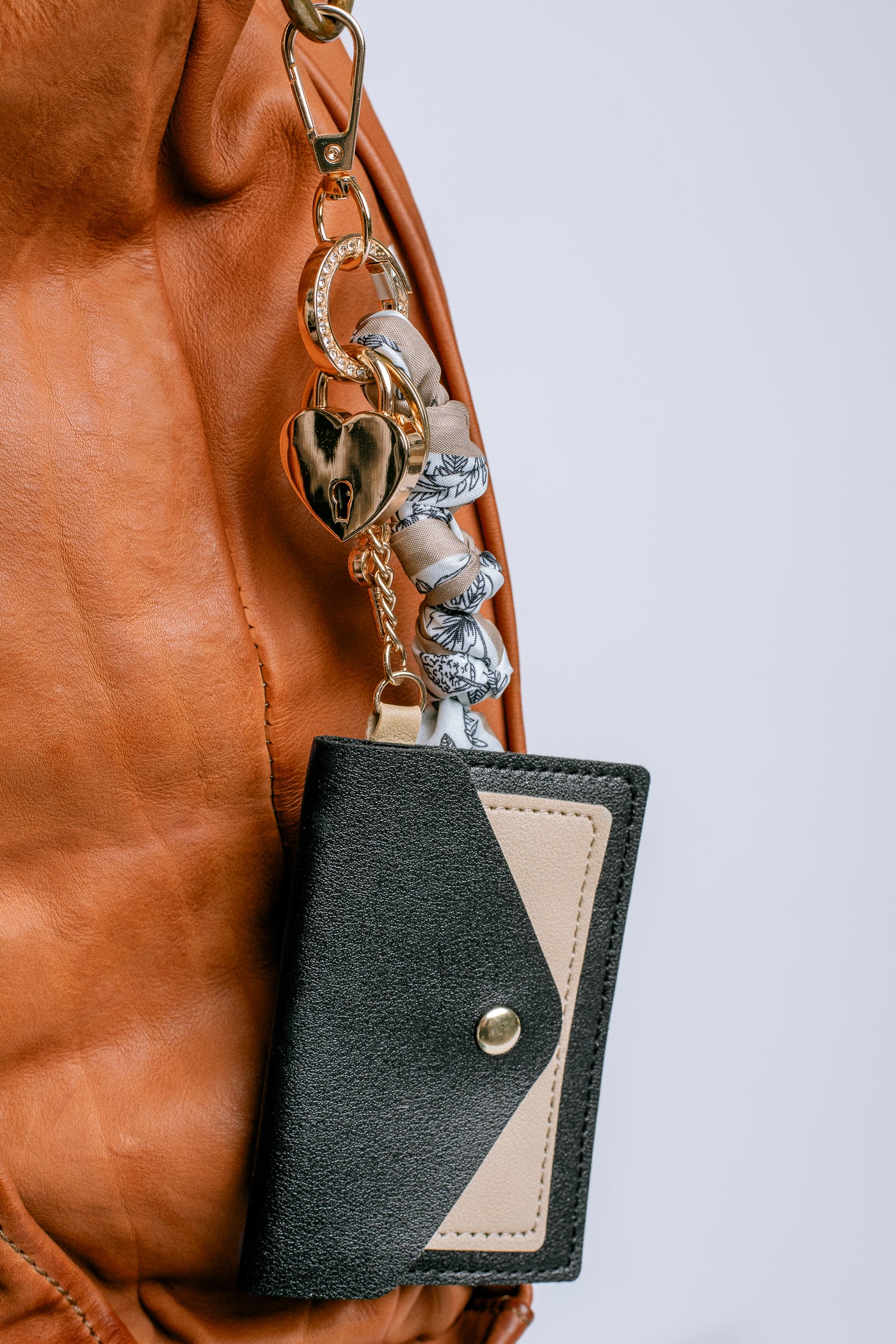 Sherwood Bridge Diamonds Black Cardholder Chain Bag Charm