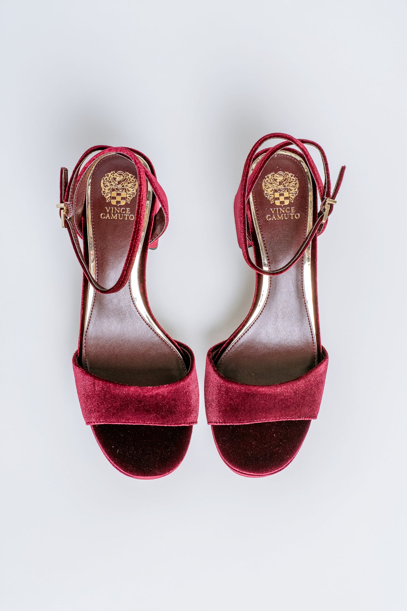Vince Camuto Pendreya Platform