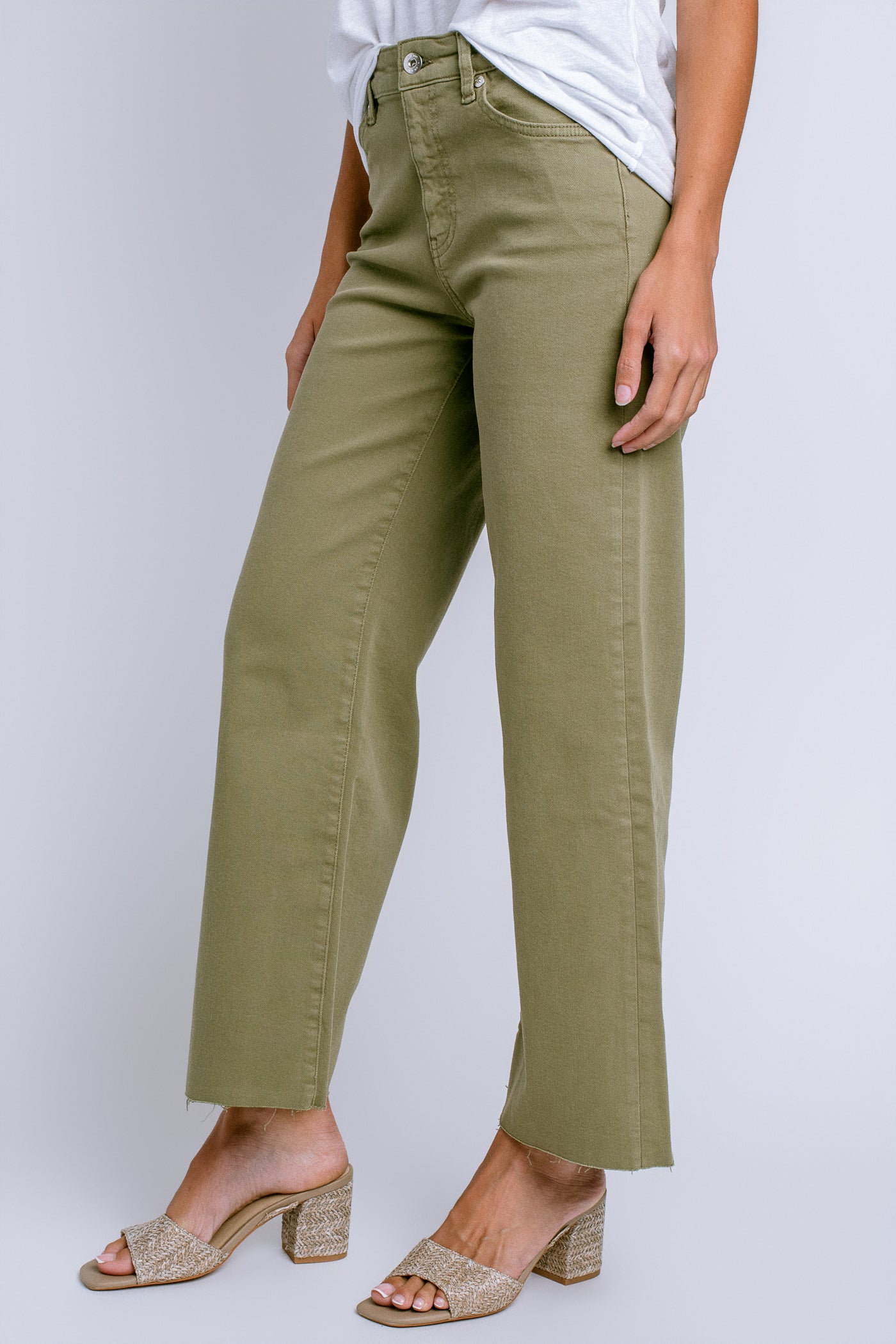 AG Jeans Saige Wide Leg Crop