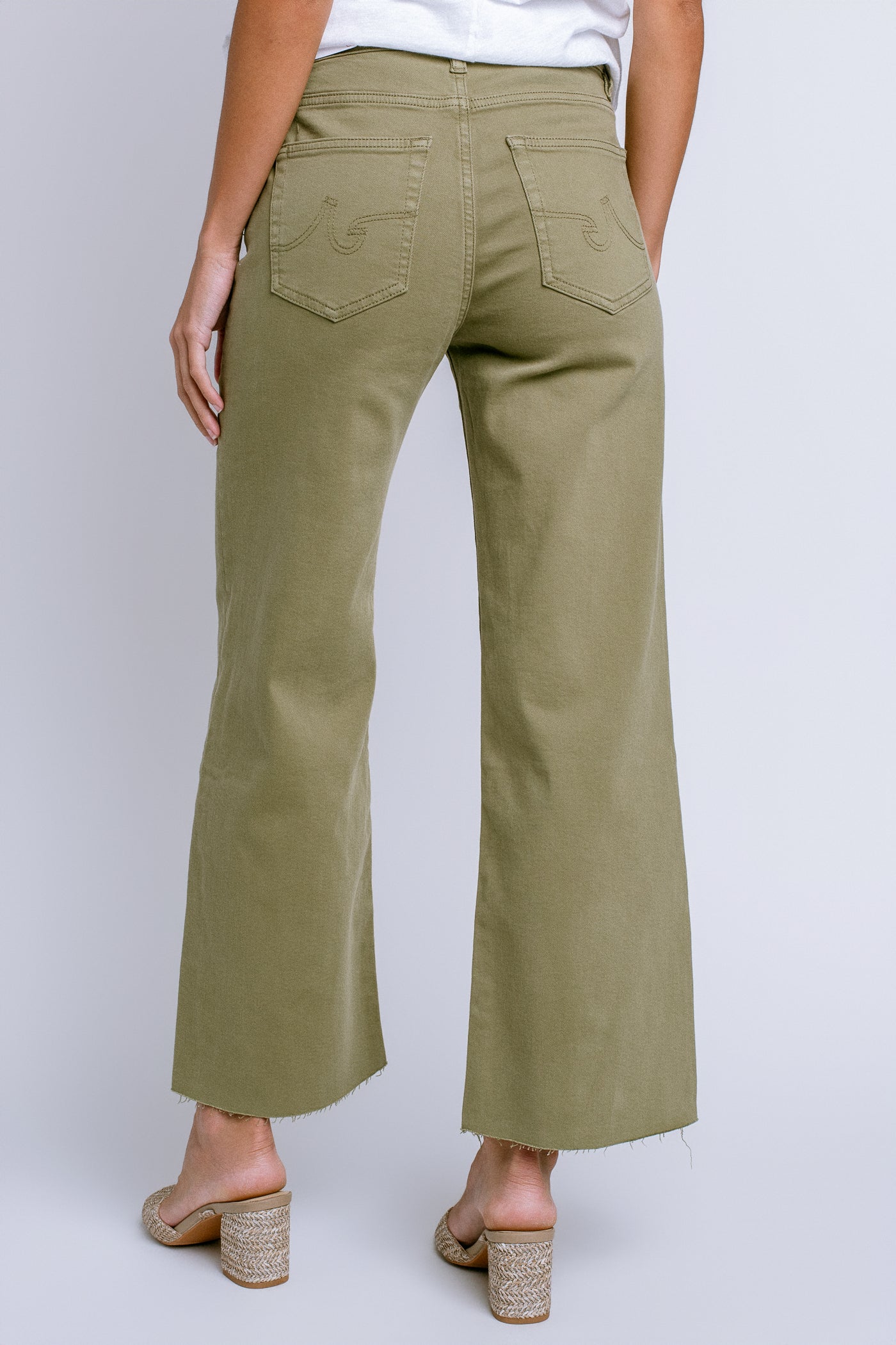 AG Jeans Saige Wide Leg Crop