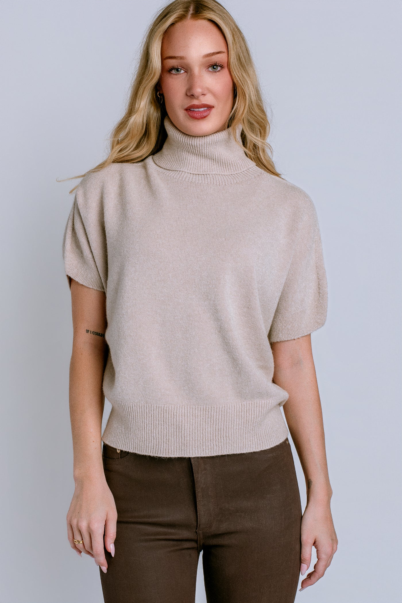 Turtleneck Short Sleeve Sweater Top