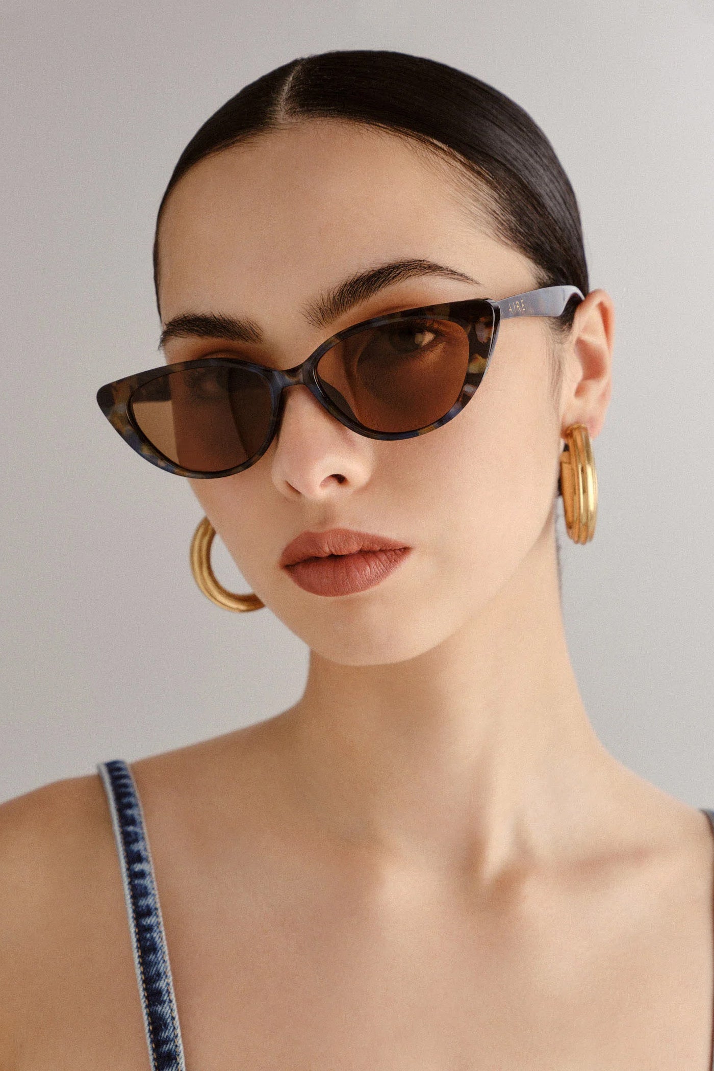 AIRE Amalthea Sunglasses