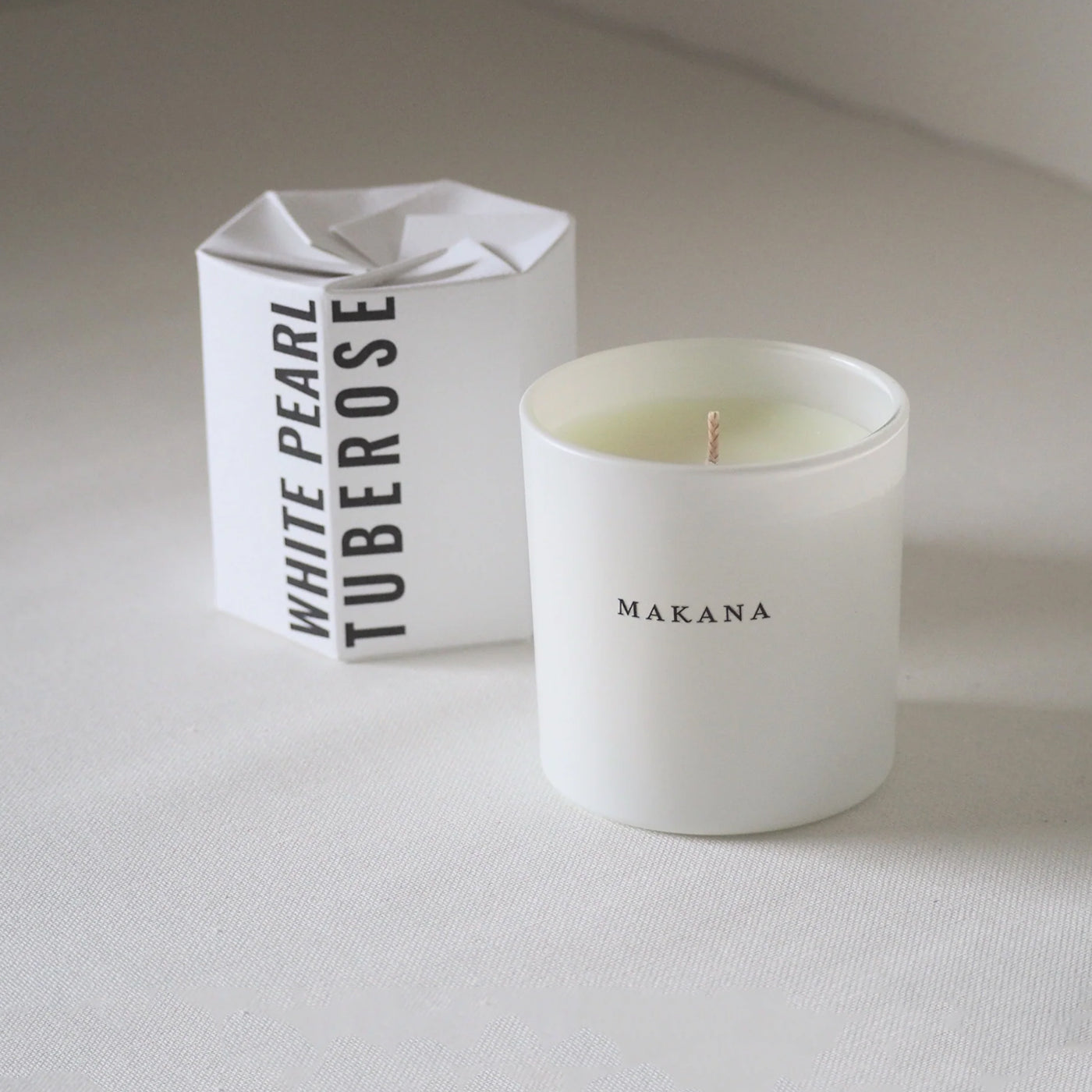 Makana White Pearl Tuberose Pliage Candle