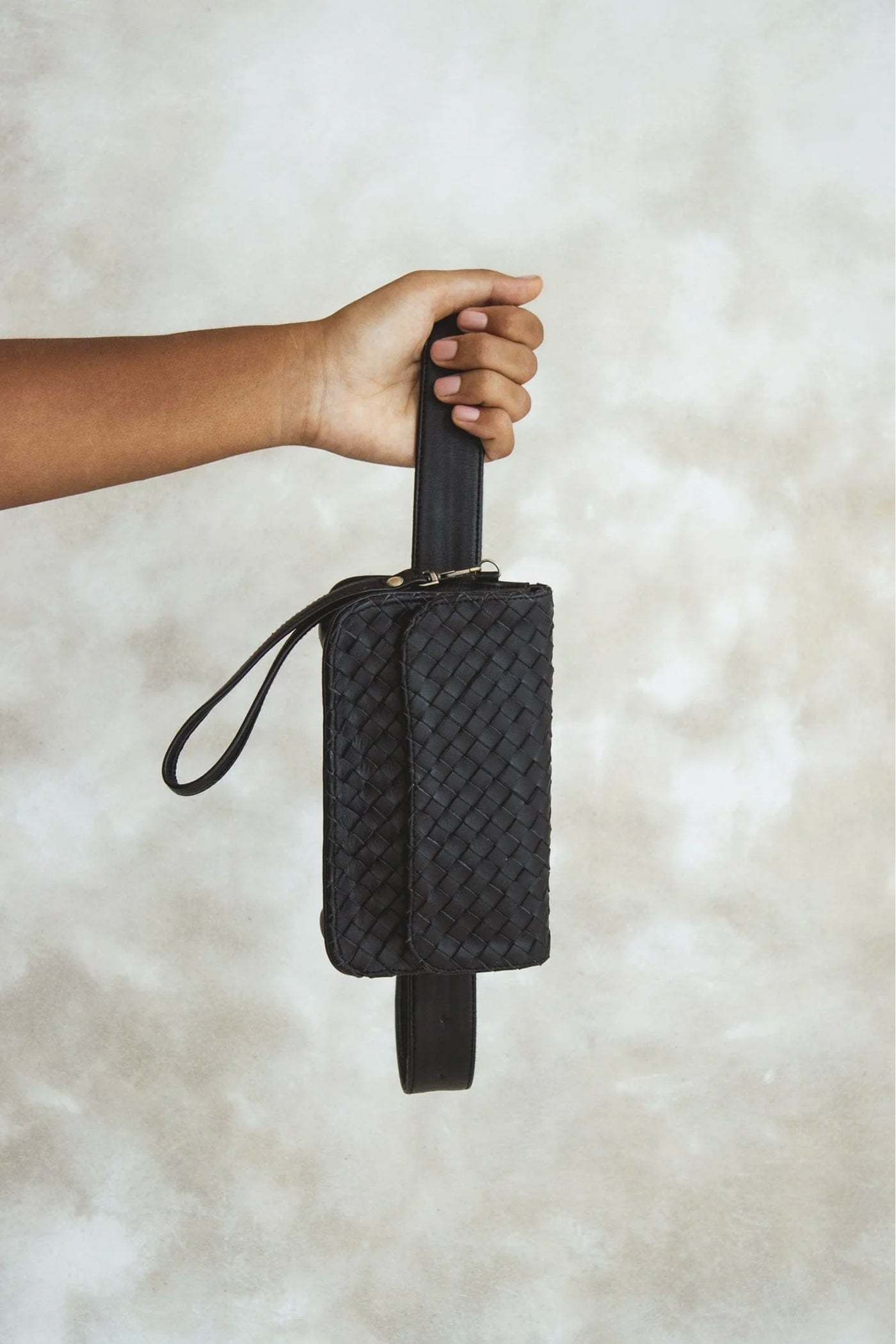 MANDRN Ziggy Woven Bag